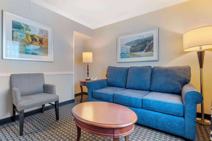 Room 20 of 73